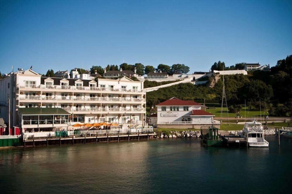 Chippewa Hotel Waterfront Макіно-Айленд Екстер'єр фото